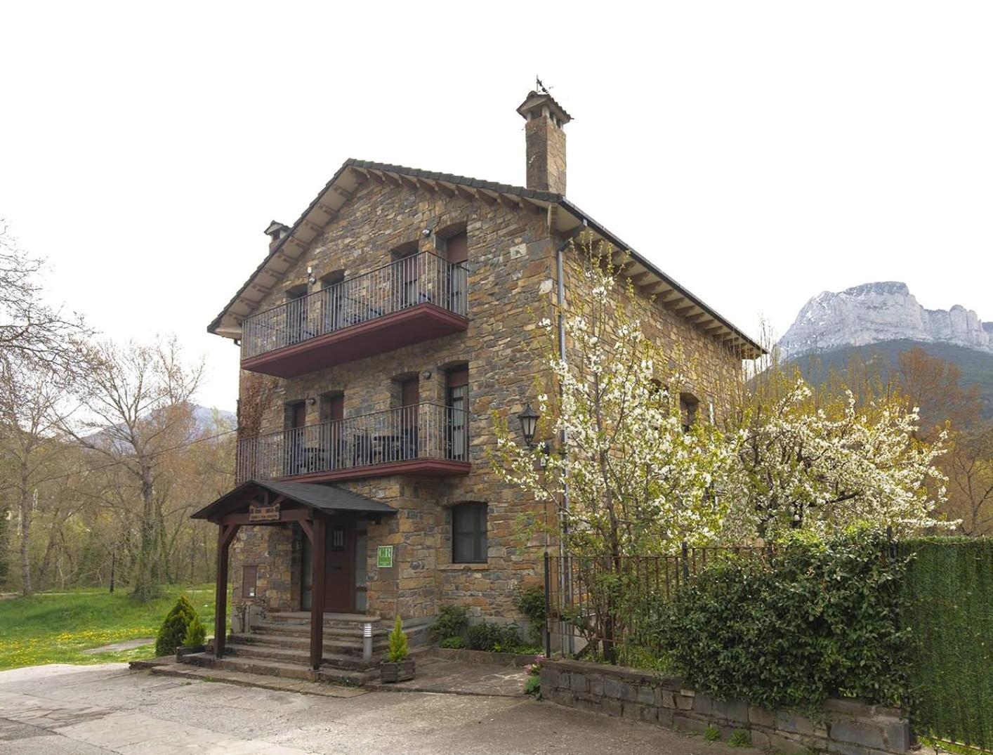 Casa Rural Sofia Ordesa Escalona 外观 照片