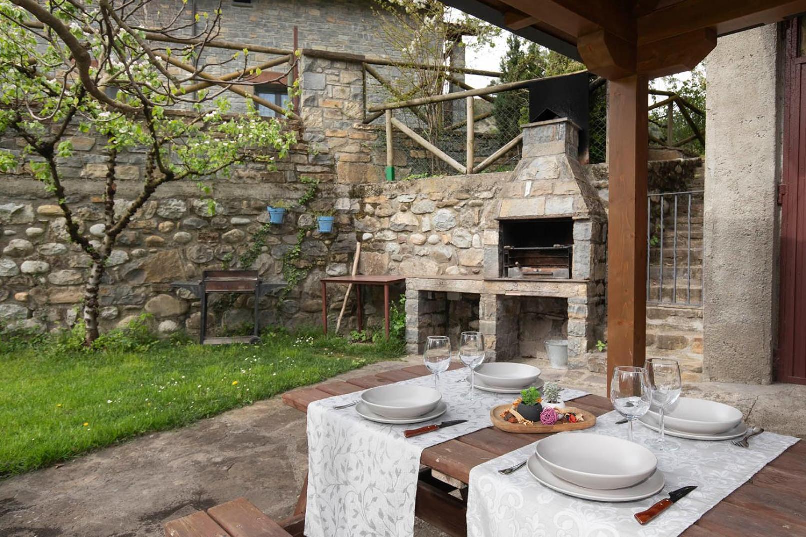 Casa Rural Sofia Ordesa Escalona 外观 照片